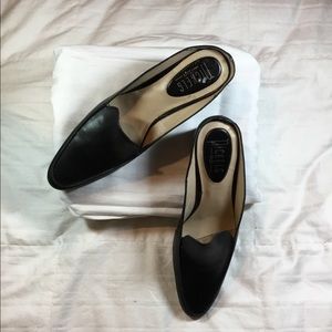 FINAL PRICE-Nickels black mule shoes, size 6 M, 2” heel